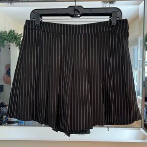 Preppy Plaid Y2K Skort Size L Dark Academia Schoolgirl vibes Plaid Skirt